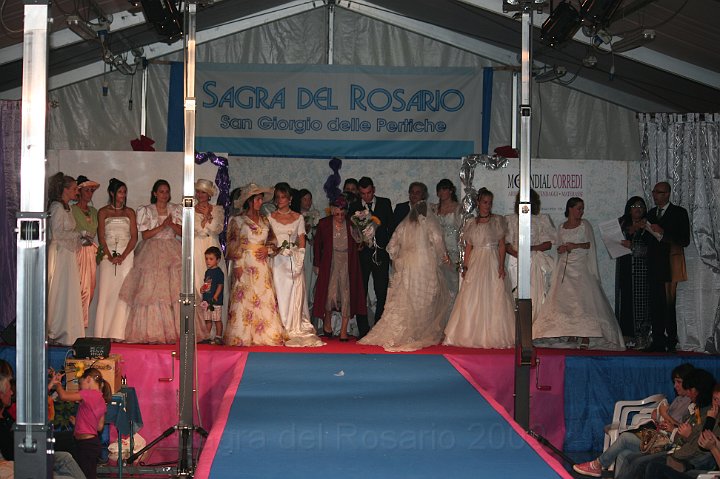 Sfilata vestiti da sposa 6-10-09 (138).JPG